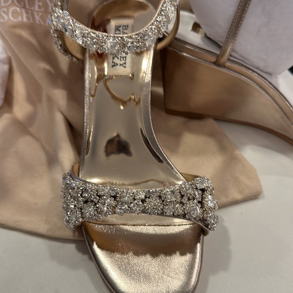 Badgely Mischa diamond studded sandals size 5